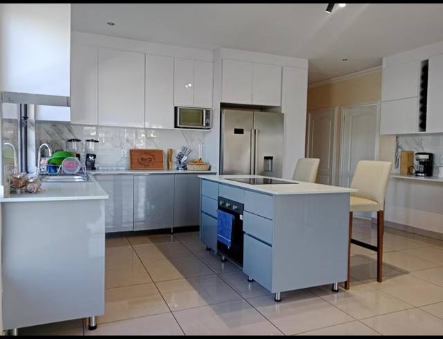 3 BEDROOM PROPERTY TO RENT IN CAVERSHAM GLEN